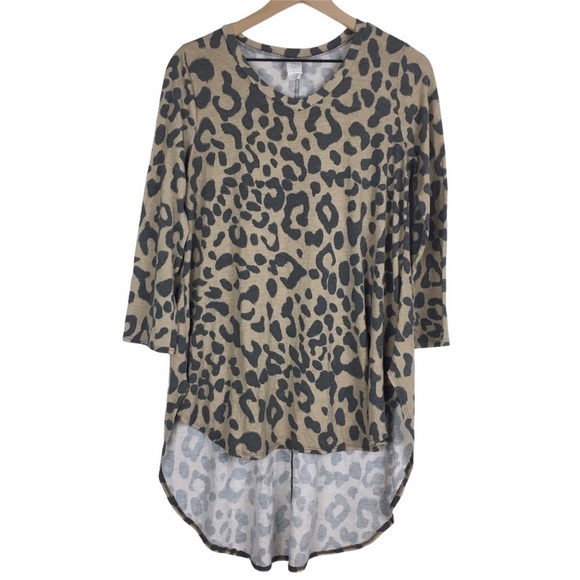 BOUTIQUE Tunic Top Animal Print Hi Lo Hem 3/4 Sleeves Cheetah Leopard Size Large - Picture 1 of 7